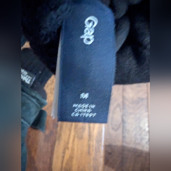 Gloves & Mittens Lot, Leather Gap Gloves, Love & Lore Knit mittens Women's M - Picture 8 of 11